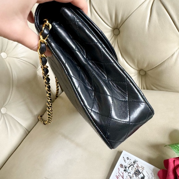 SOLD - 💎 AUTH Chanel Vintage Classic Single Flap Bag Quilted Lambskin Large - Picture 13 of 15